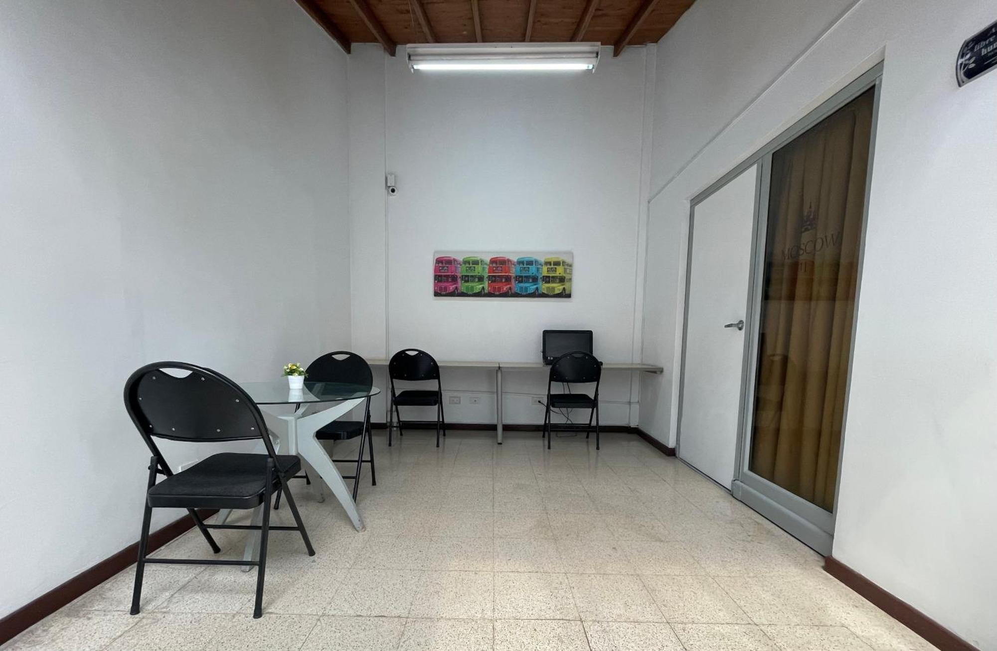 Hostal Lleras Calle 8 Medellín Exterior foto